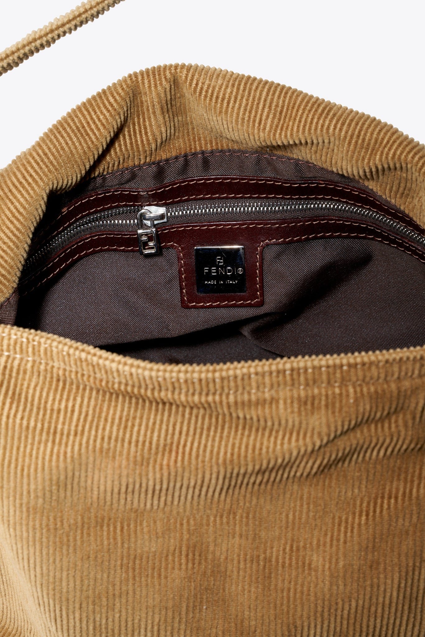 Borsa a tracolla vintage Fendi Mamma Baguette in velluto a coste