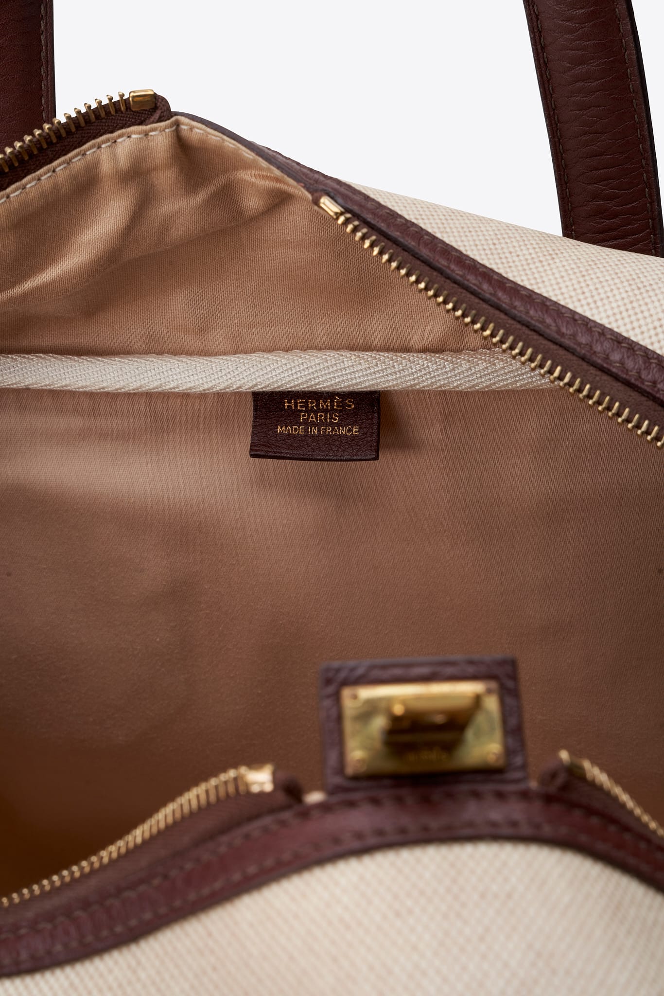 Hermès Victoria 45 Toile and Taurillon Clémence Travel Bag in Ecru / Havane