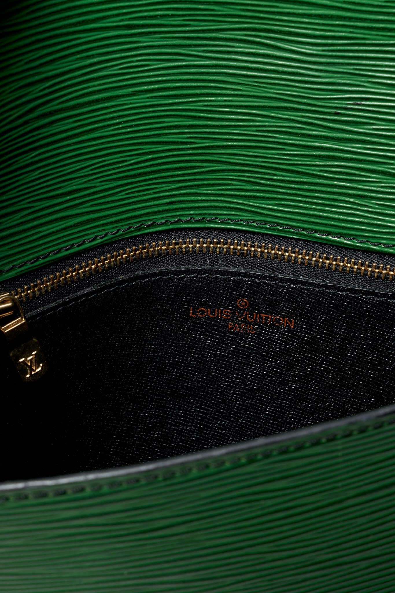 Louis Vuitton Saint Cloud Green Epi Leather Crossbody Bag