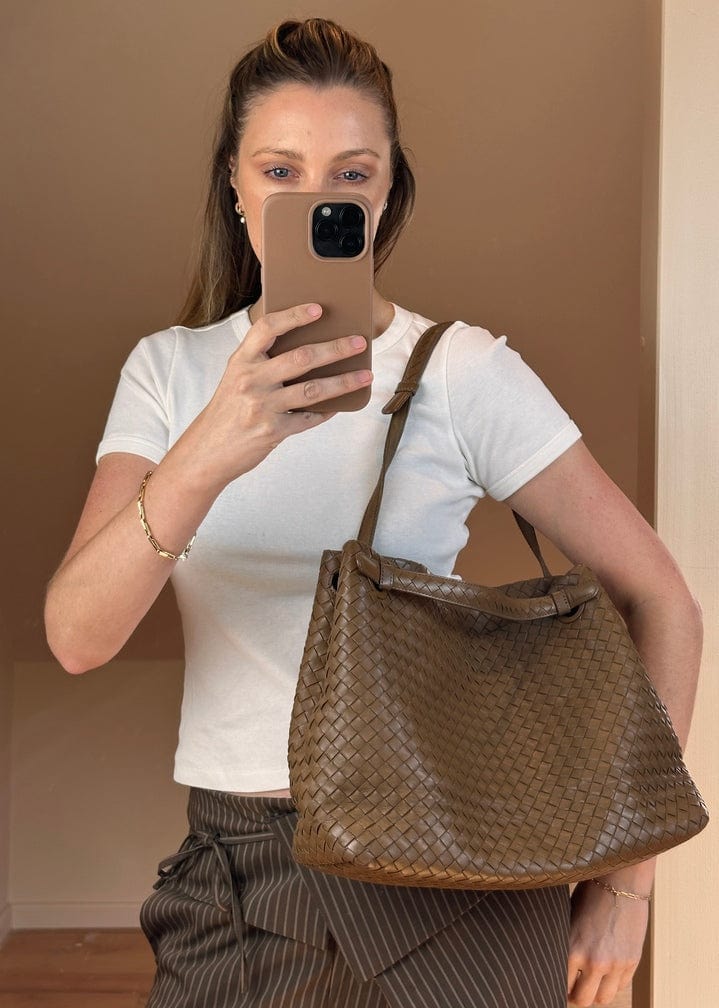 Vintage Bottega Veneta Mole Intrecciato Leather Shoulder Bag