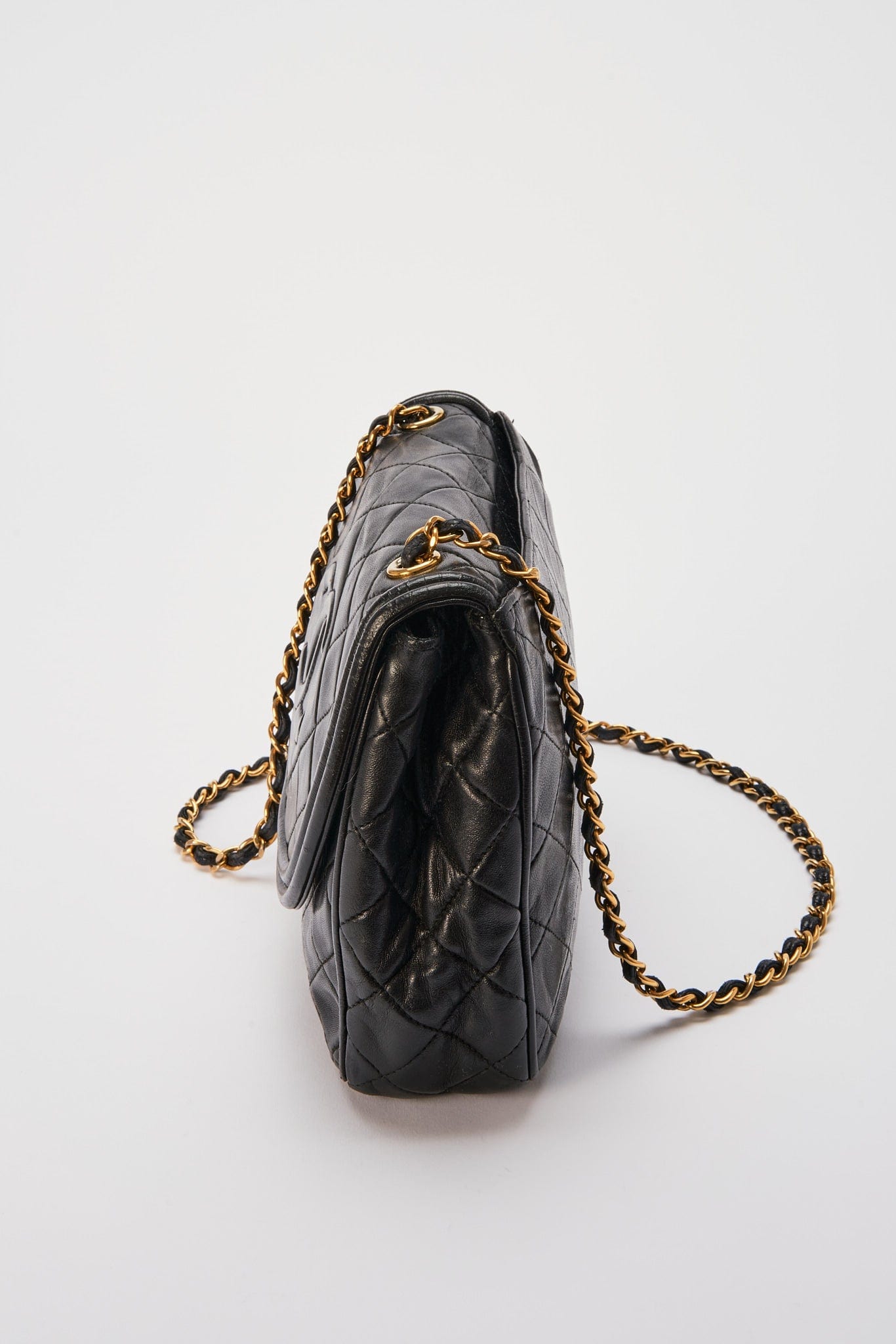 vintage chanel purse black
