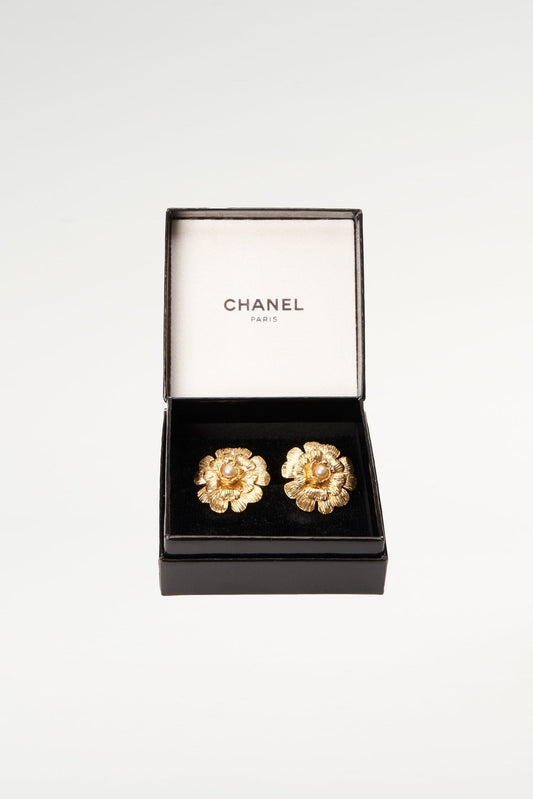 Vintage Chanel Flower Earrings