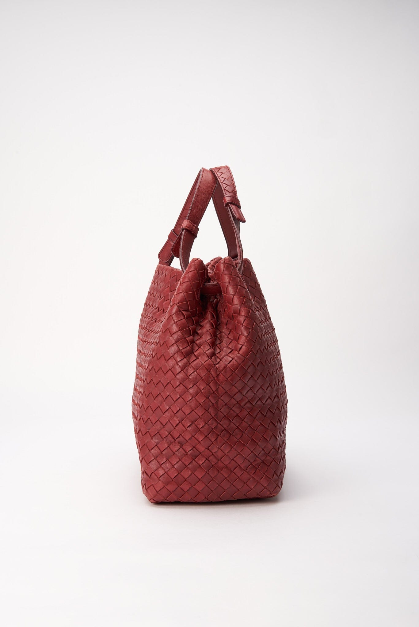 Vintage Bottega Veneta Red Intrecciato Leather Shoulder Bag – The