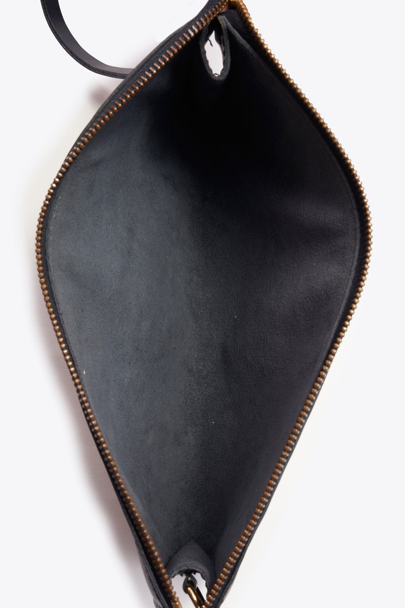 Louis Vuitton Pochette Bag In Black Epi Leather