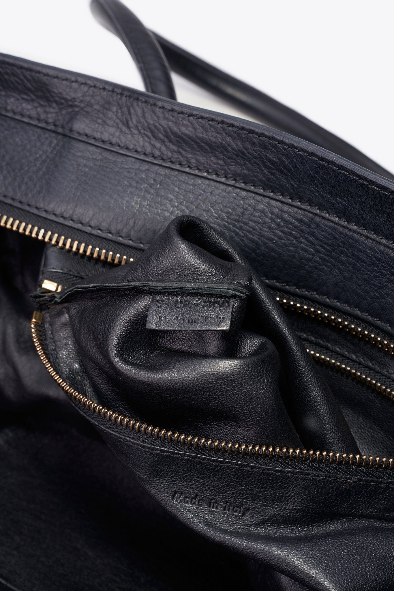 Céline Luggage Tote in Black Leather