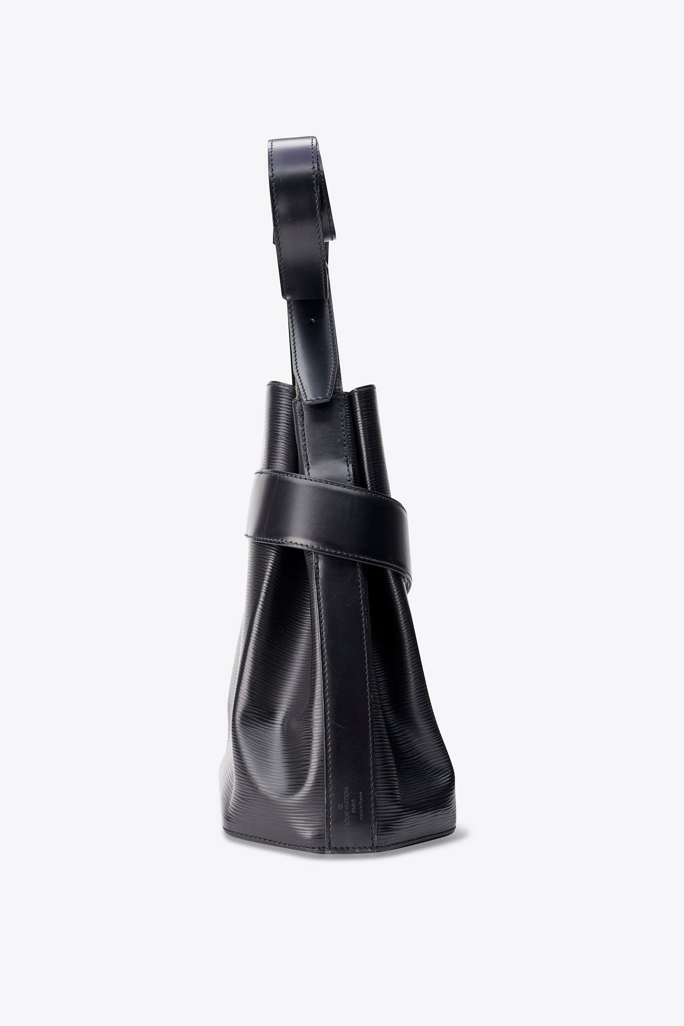 Vintage Louis Vuitton Sac D'Épaule in Black Epi Leather – The Hosta