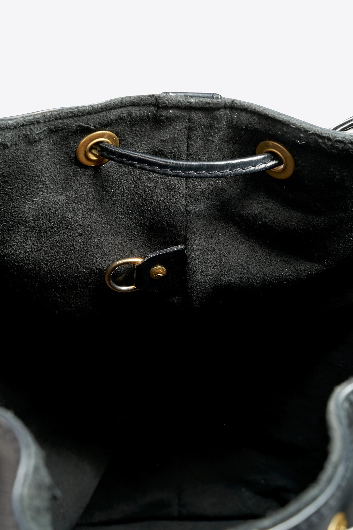 Louis Vuitton Noé Epi Leather Bucket Bag Black