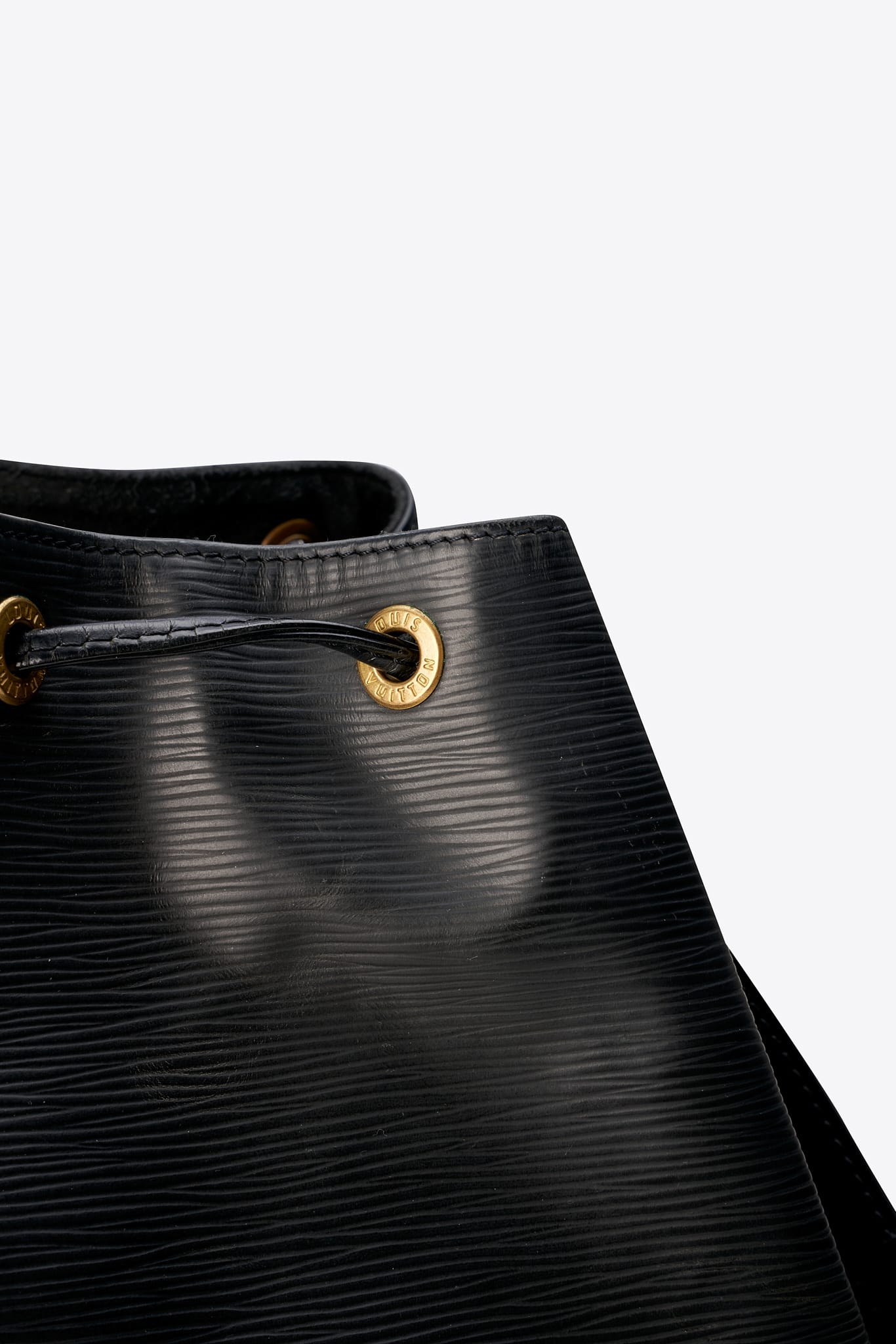 Louis Vuitton Noé Epi Leather Bucket Bag Black