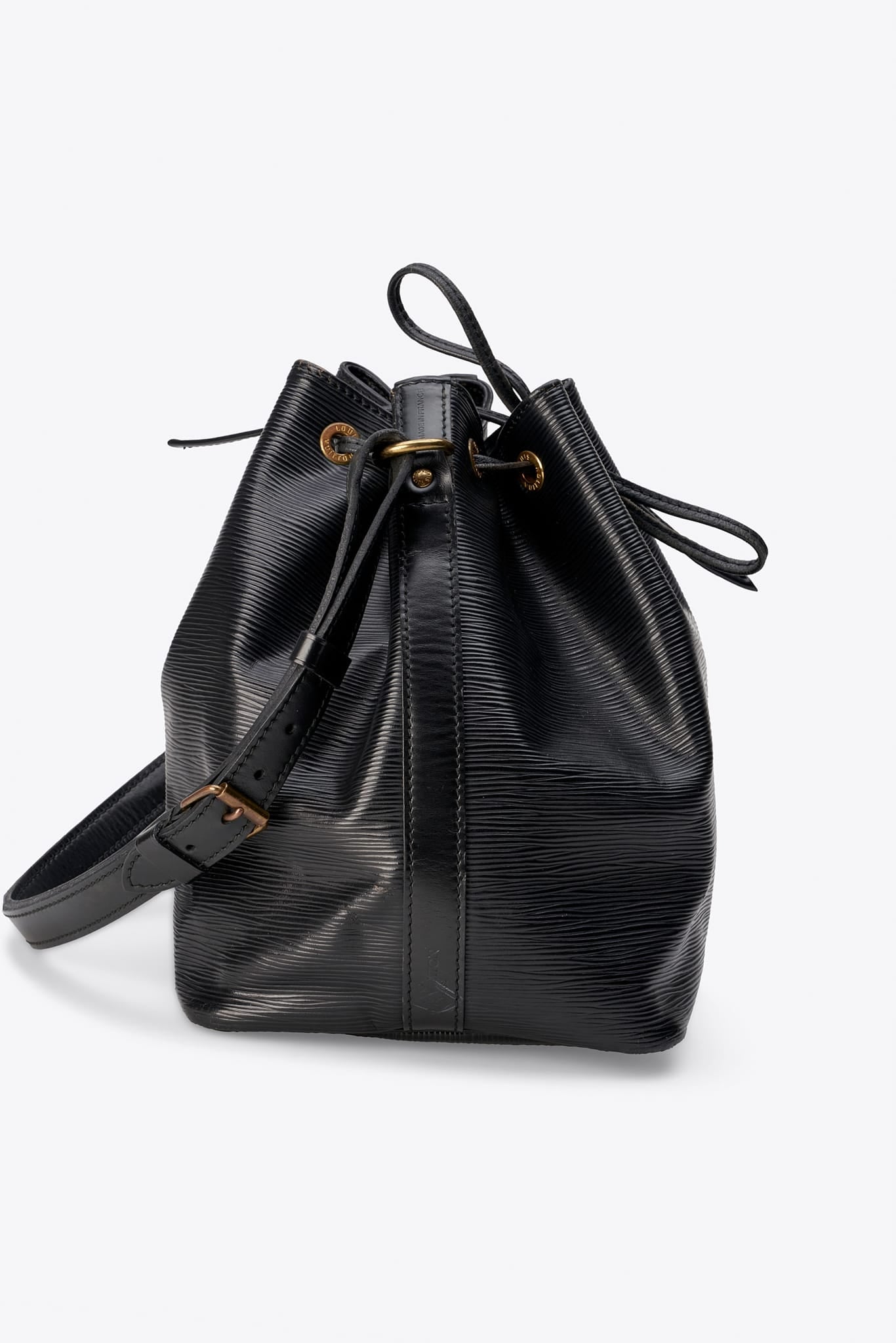 Louis Vuitton Petit Noé Epi Leather Bucket Bag Black