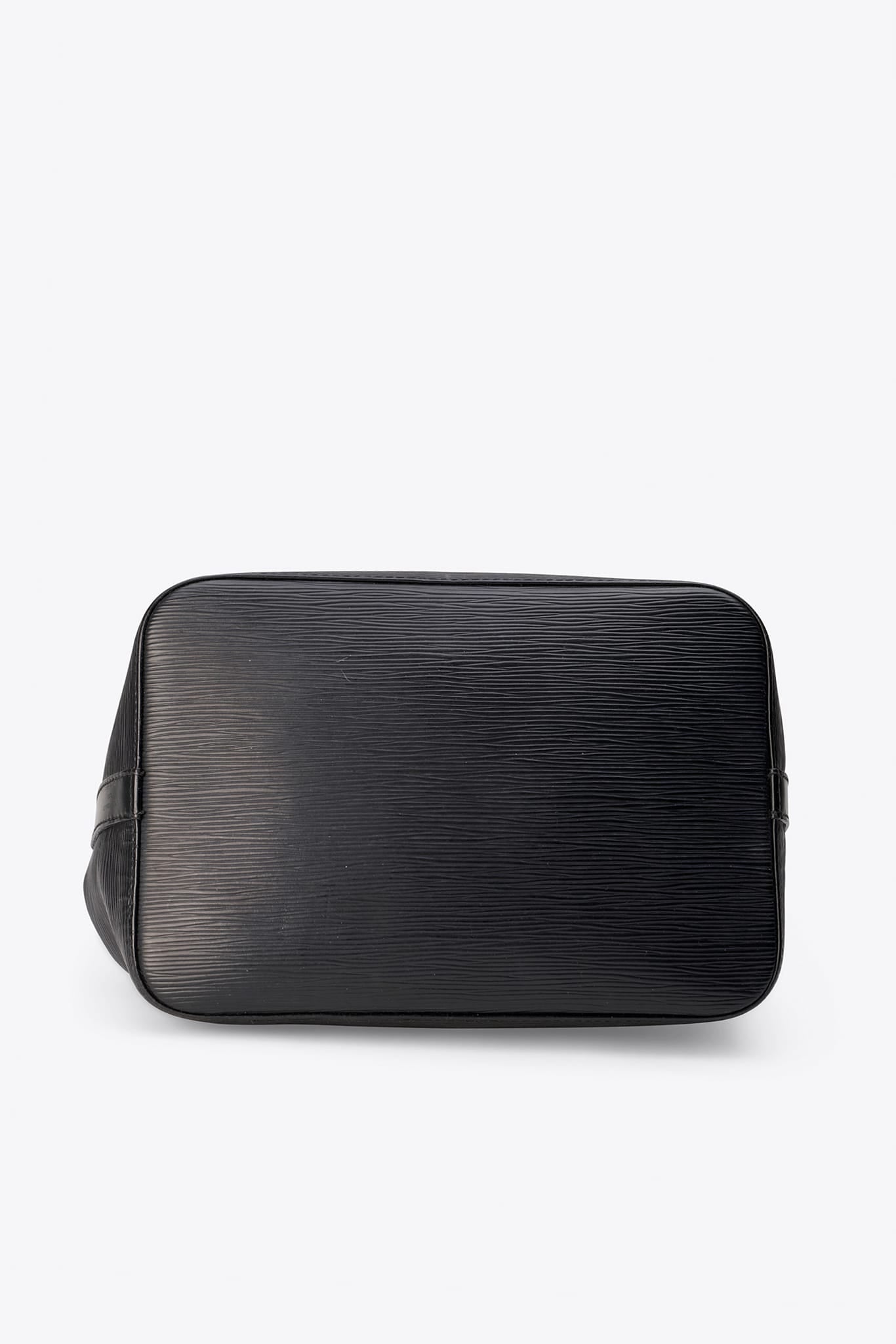 Louis Vuitton Petit Noé Epi Leather Bucket Bag Black