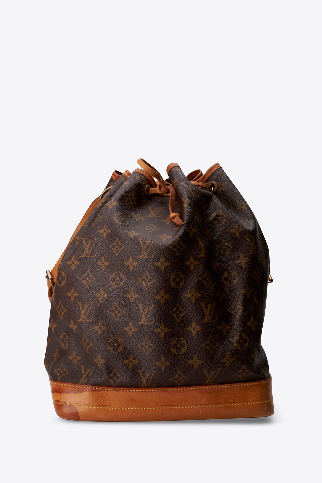 Vintage Louis Vuitton Noé Bag in Monogram Canvas