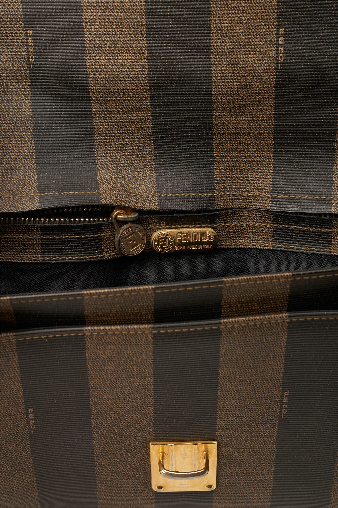 Bolso de hombro Fendi vintage en lienzo de cebra