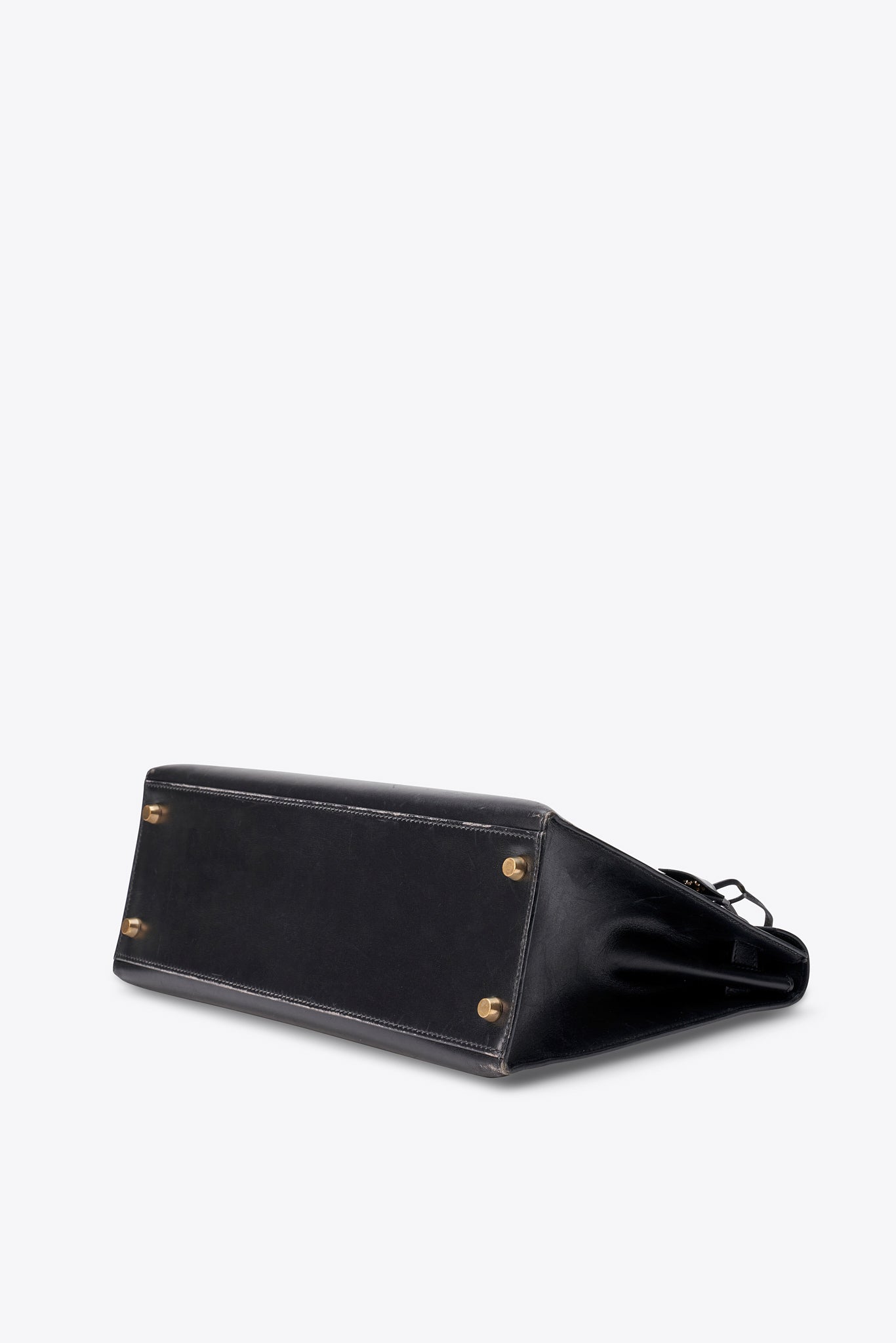 Hermès Kelly Sellier 32 in Black Box Calf with Gold Hardware
