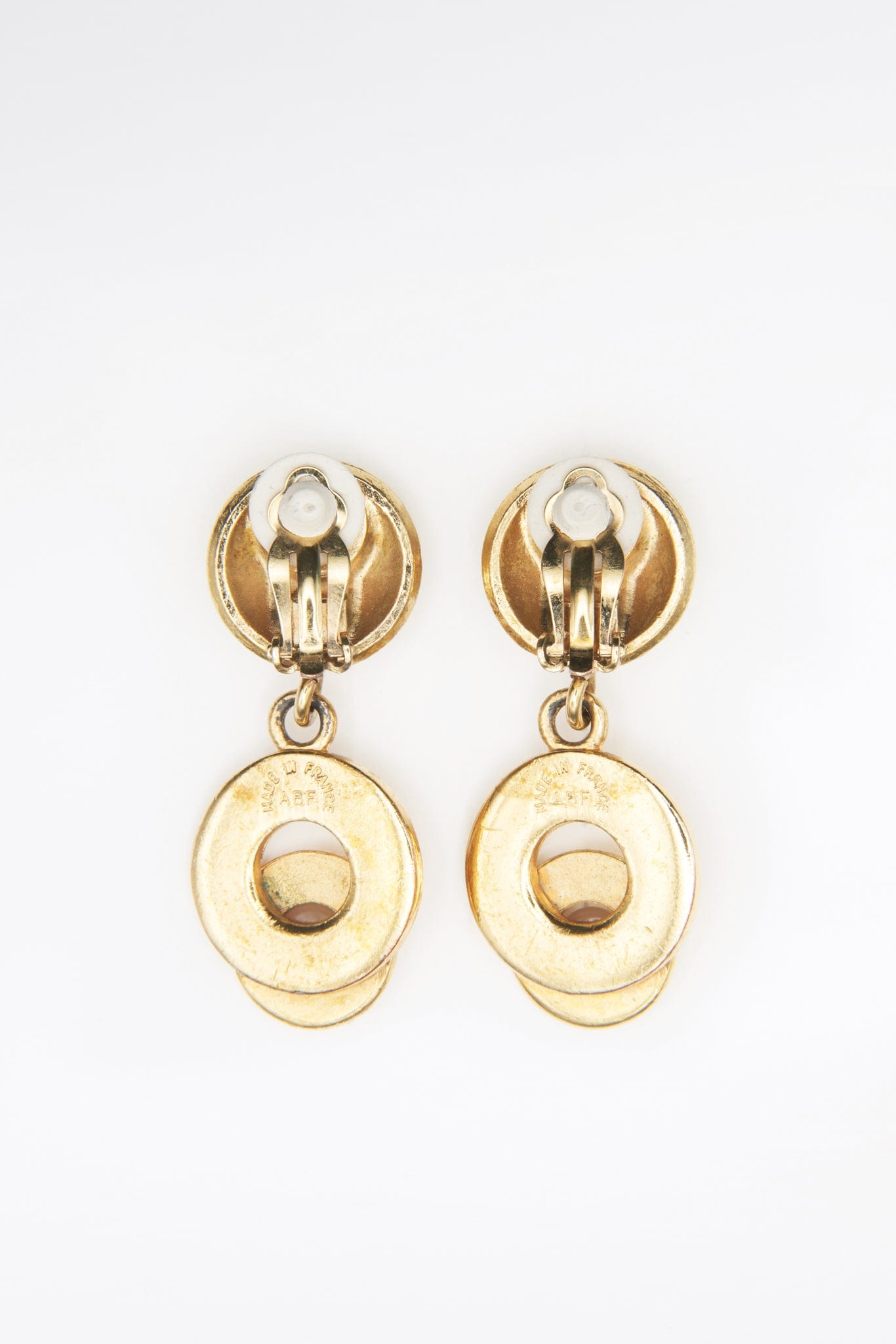 Vintage Gold Celine faux Pearl Earrings – The Hosta