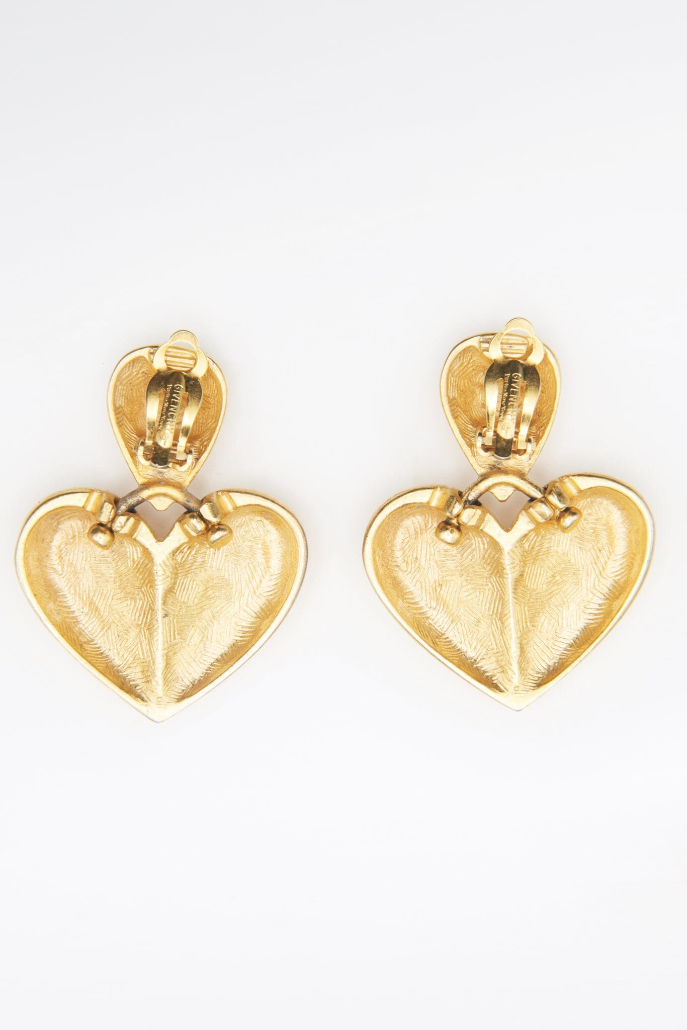 Update 175+ givenchy heart earrings