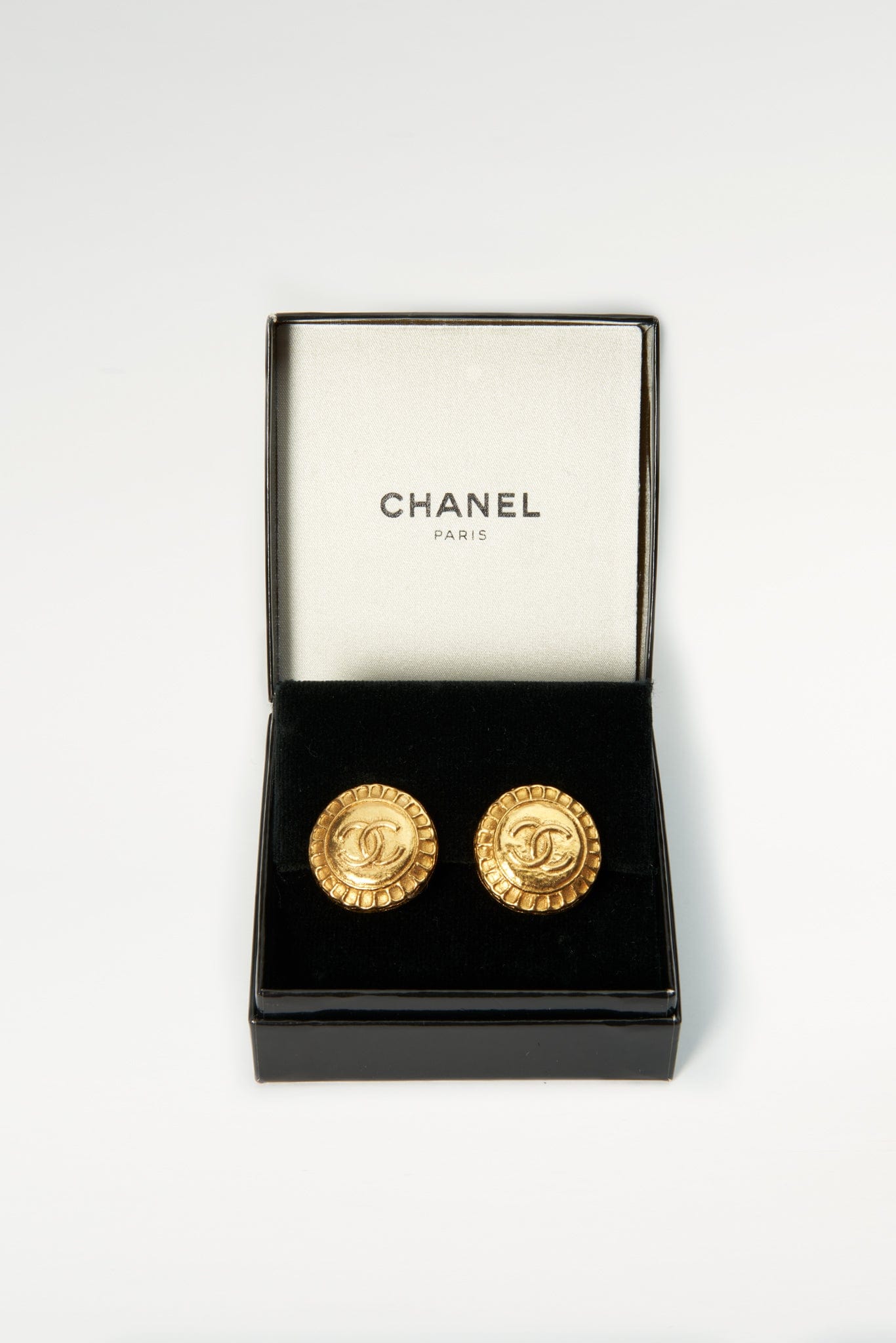 Chanel Vintage Faux Pearl & Leather Clip On Earrings