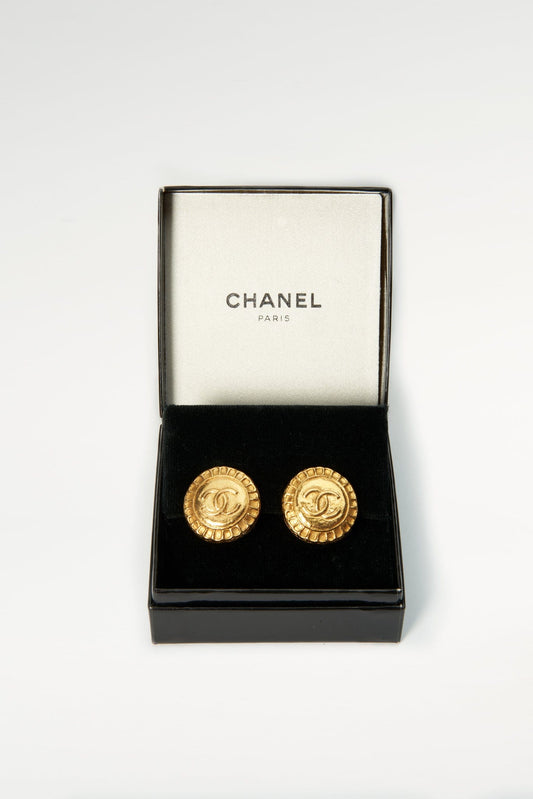 Pre Owned Chanel Earrings - Authenticated Luxury & Vintage – The Hosta