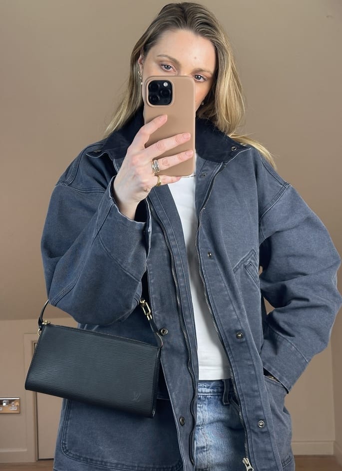 Vintage Louis Vuitton Epi Pochette Black