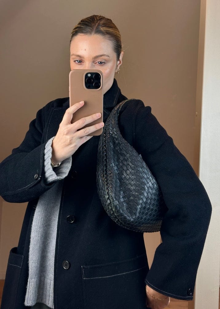 Vintage Bottega Veneta Black Intrecciato Leather Hobo Shoulder Bag