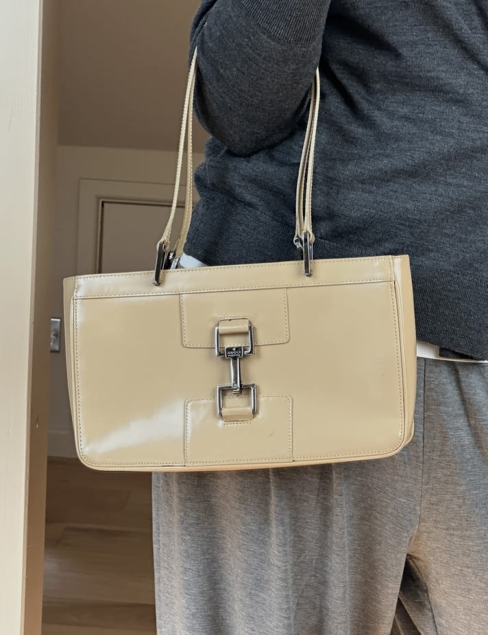 Vintage Gucci Cream Leather Shoulder Bag With Silver Tone Hardware