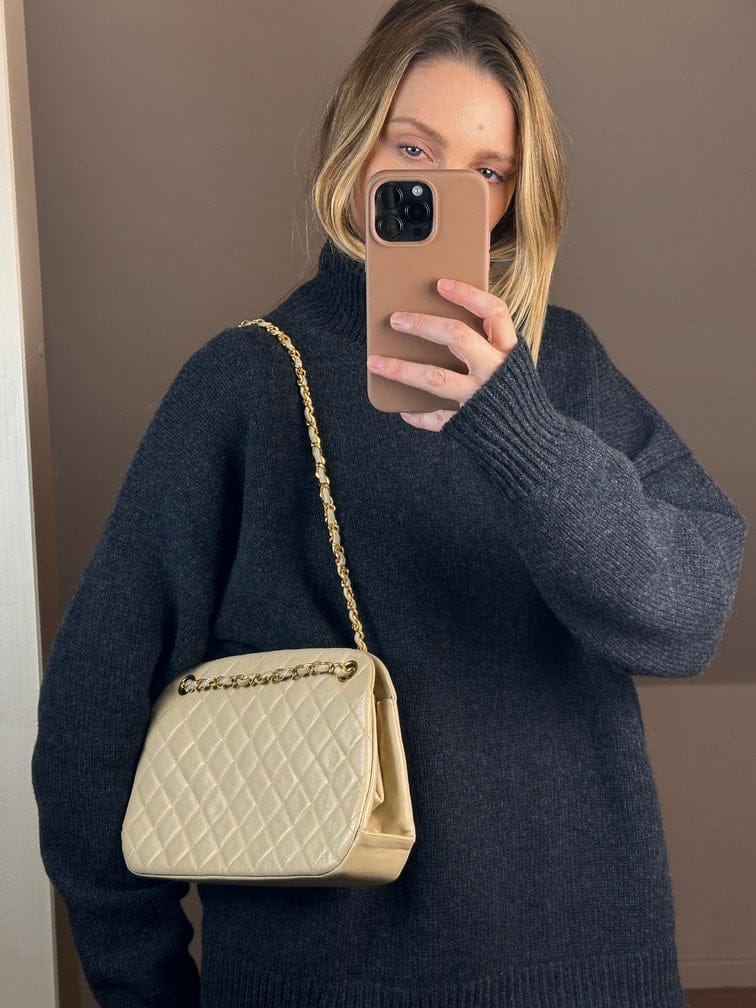 Vintage Chanel Quilted Chain Shoulder Bag in Beige Lambskin