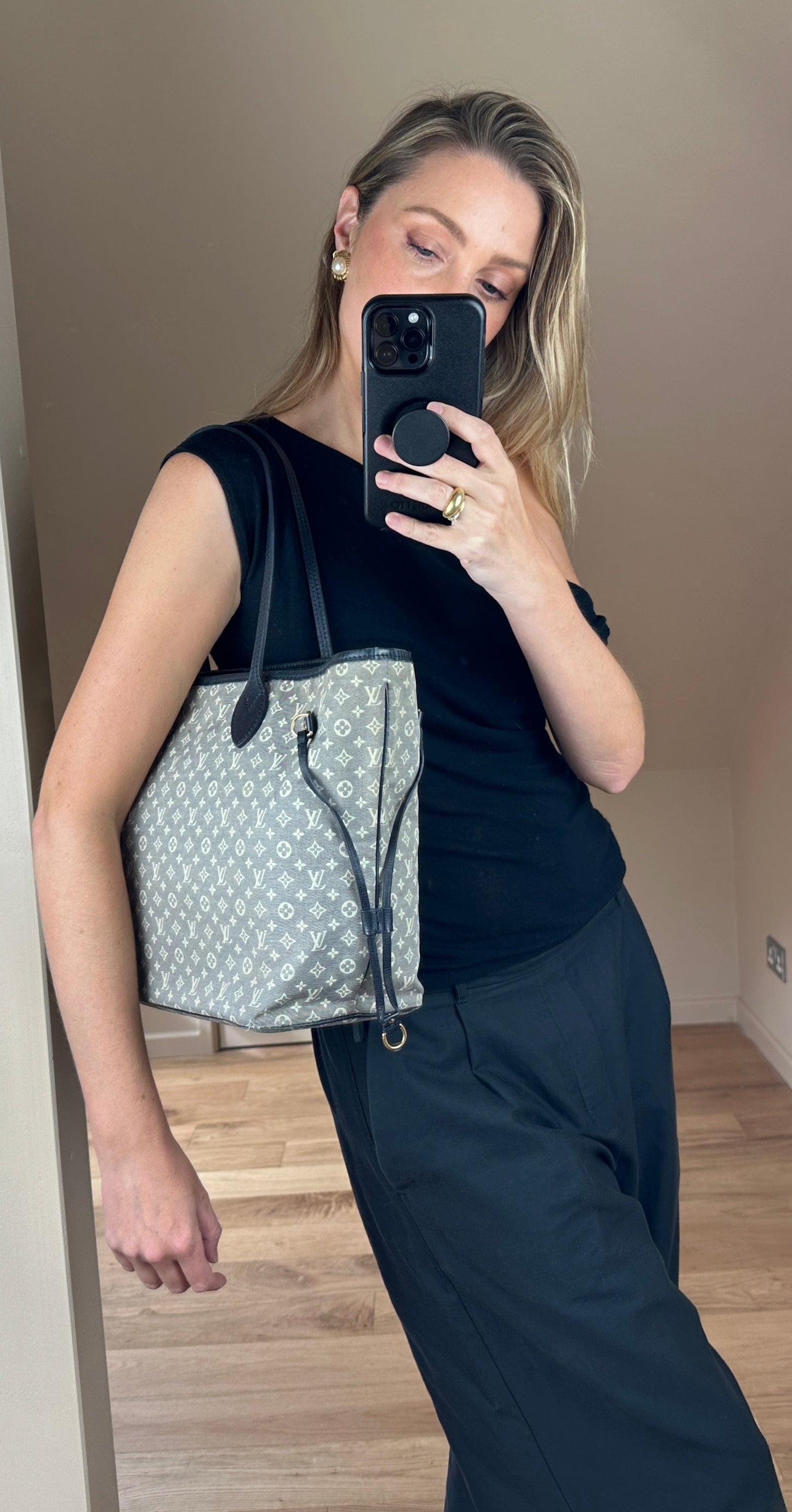 neverfull bag outfit