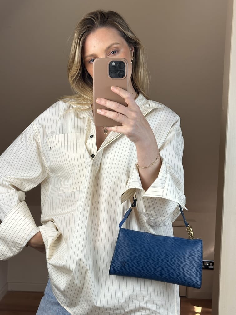 Vintage Louis Vuitton Pochette Blue Epi Leather