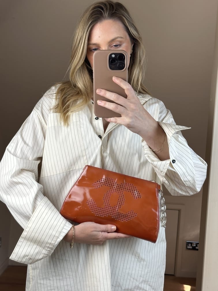 Vintage Chanel Orange Patent Leather CC Clutch – The Hosta