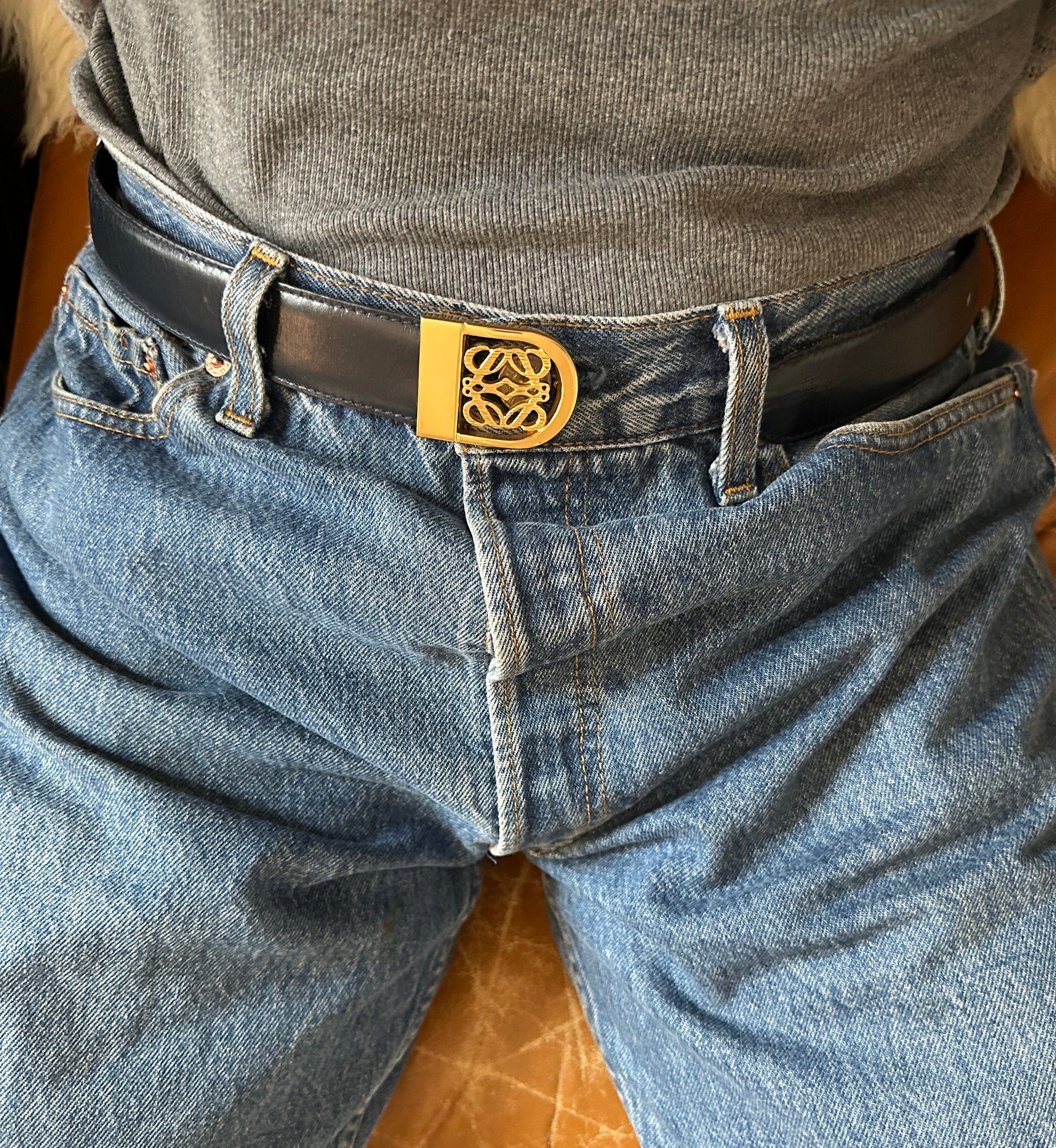 Cintura vintage in pelle blu scuro Loewe Anagram