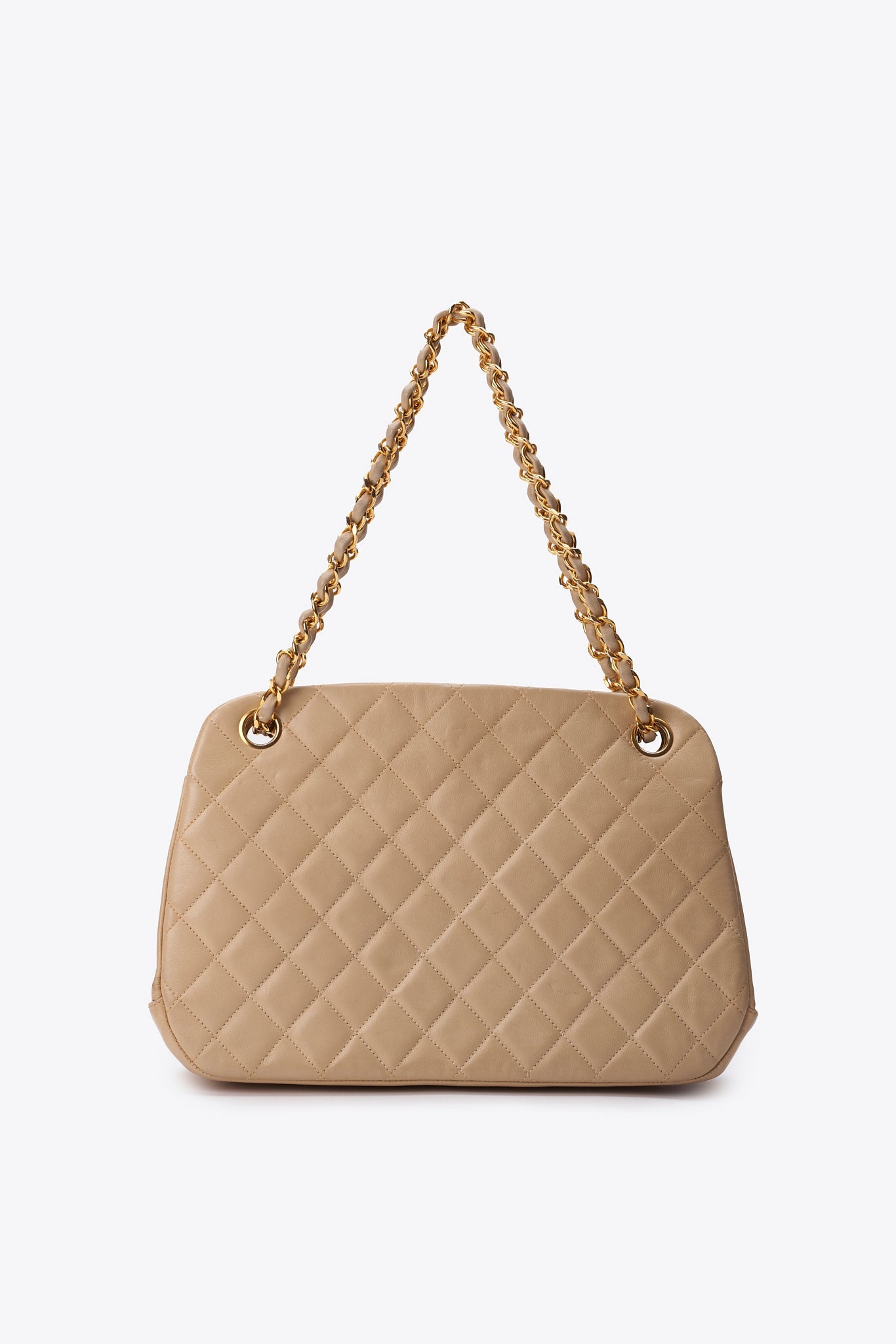 Vintage Chanel Quilted Chain Shoulder Bag in Beige Lambskin
