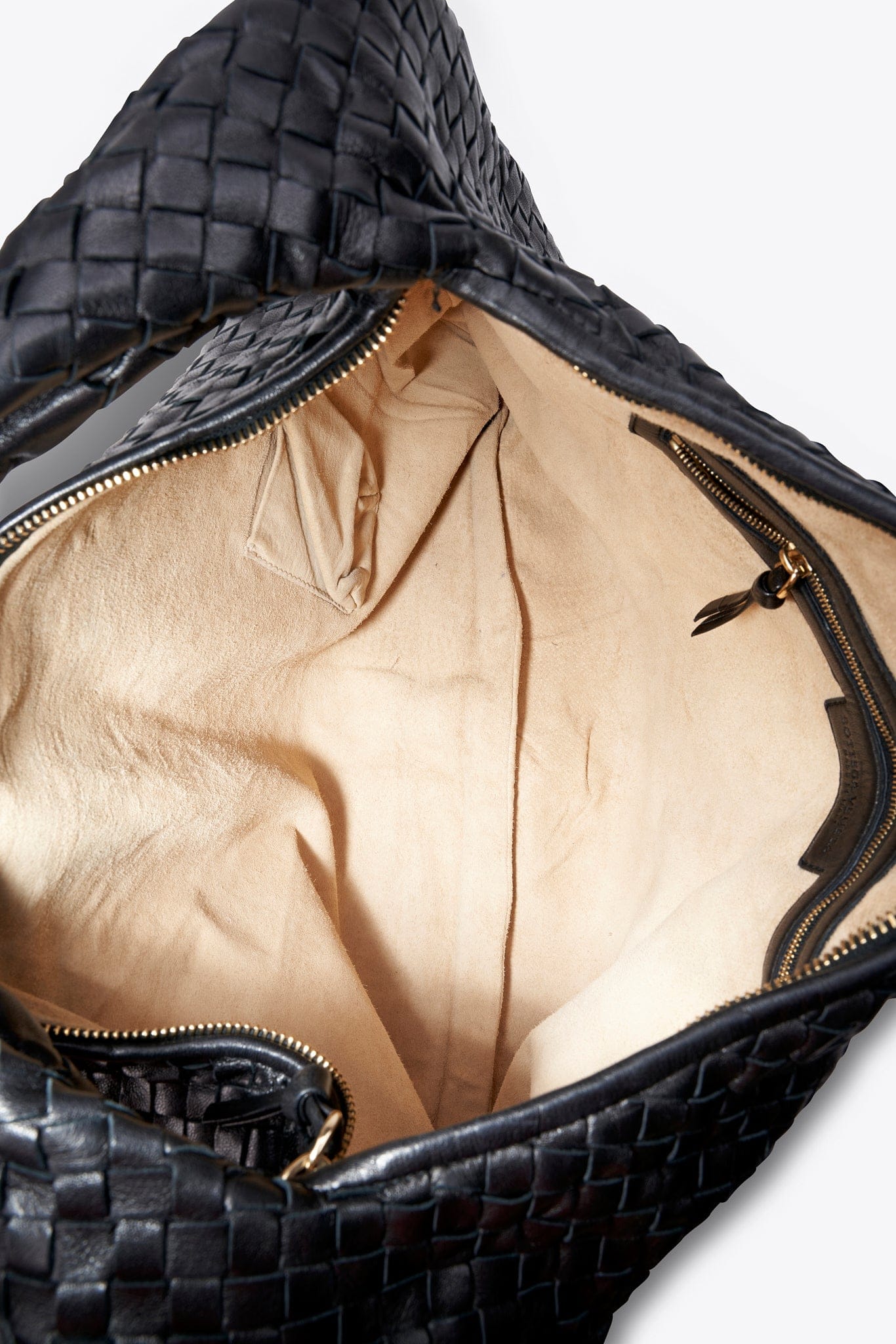 Vintage Bottega Veneta Black Intrecciato Large Leather Hobo Shoulder Bag