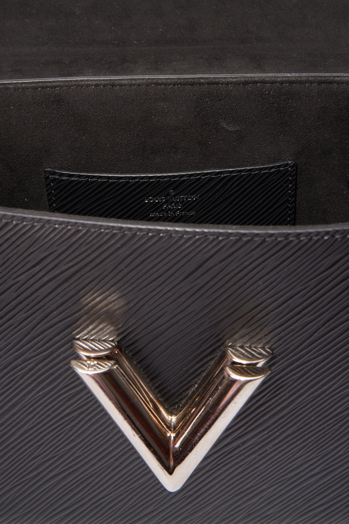 Louis Vuitton Epi Leather Twist MM Chain Bag