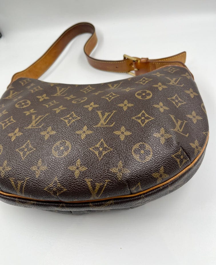 Louis Vuitton MM Croissant Bag – The Hosta