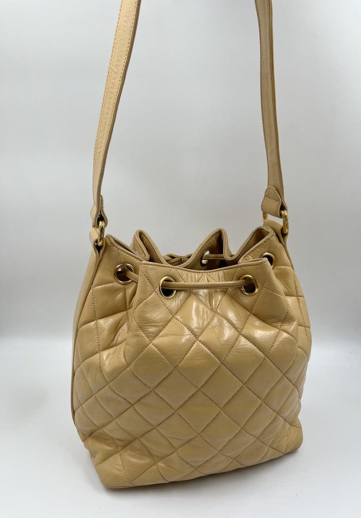 Chanel Vintage Leather Drawstring Bucket Shoulder Bag