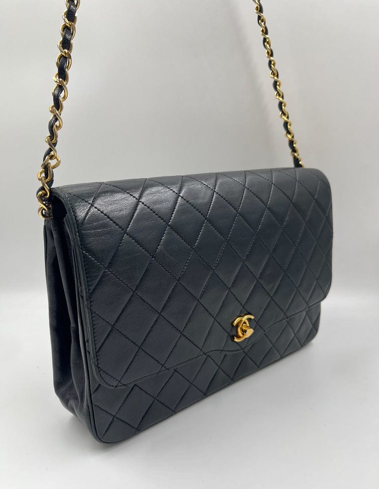 Vintage Chanel Black Single Flap Bag – The Hosta