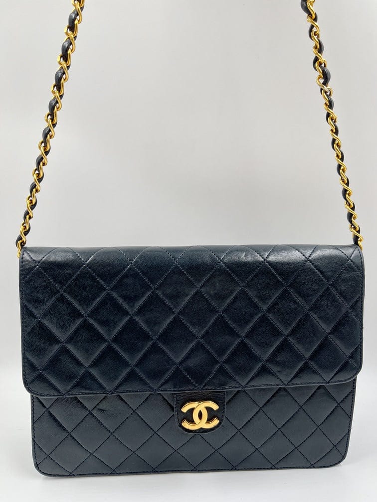Vintage Navy Chanel Flap Bag – The Hosta