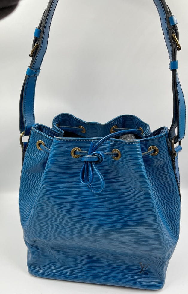 LOUIS VUITTON LV Petit Noe Shoulder Bag Epi Leather Blue France