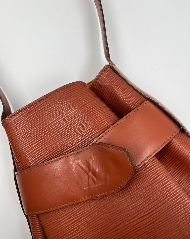Louis Vuitton Twist Bucket Bag Epi Leather