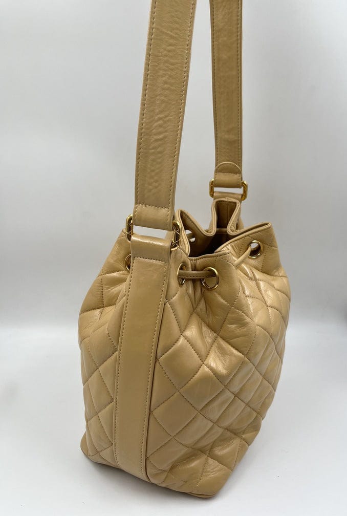 Chanel Quilted Bucket Bag – The Hosta