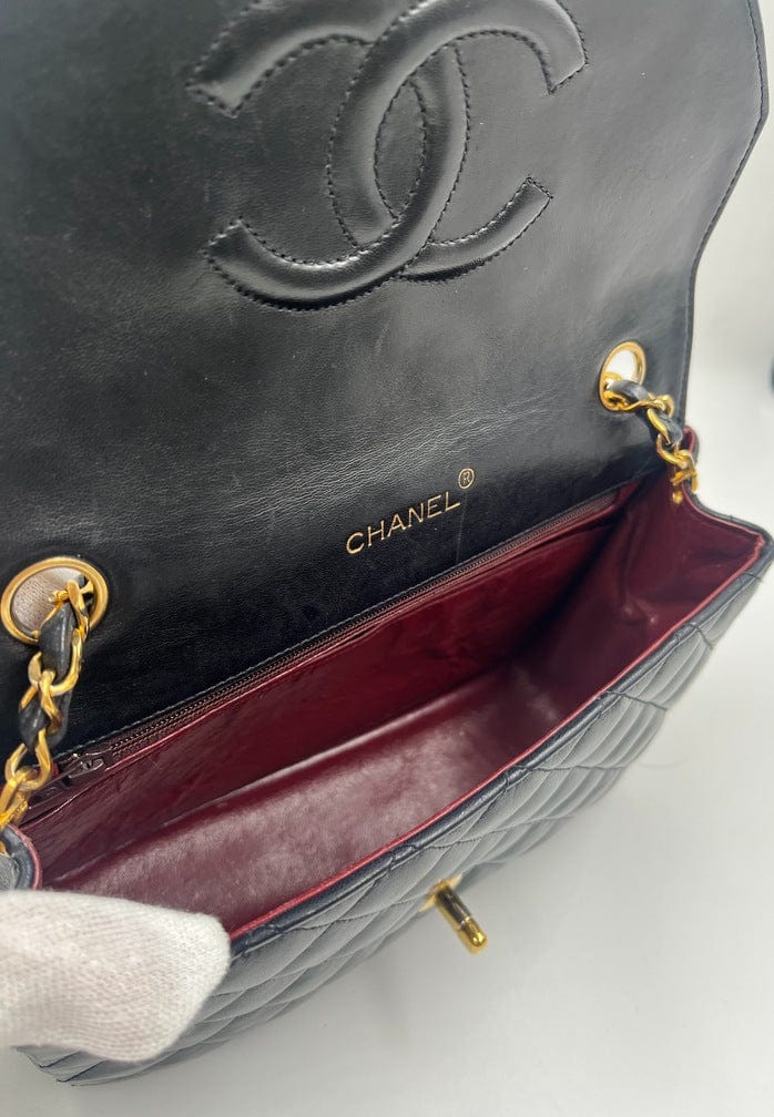 Chanel Vintage Mini Square Single Flap Dark Blue Velvet 24K GHW Shoulder  Bag - Luxury Reborn