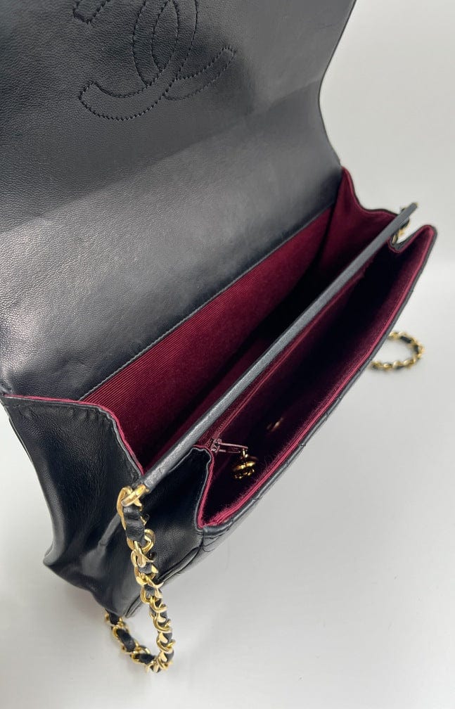 Vintage Chanel Black Single Flap Bag – The Hosta