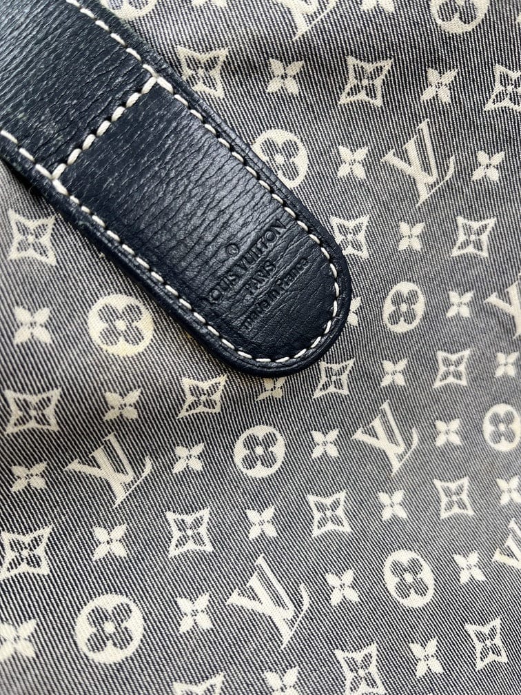 Gray Louis Vuitton Monogram Idylle Fantaisie Hobo Bag – Designer Revival