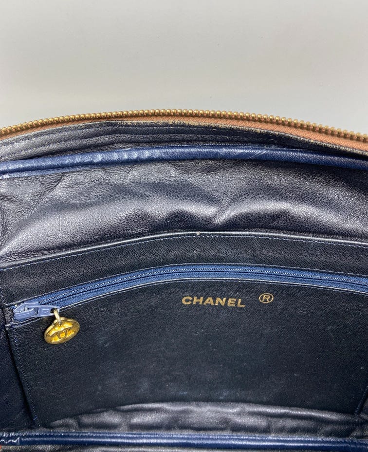 Chanel Vintage Classic Single Flap 25 in Blue