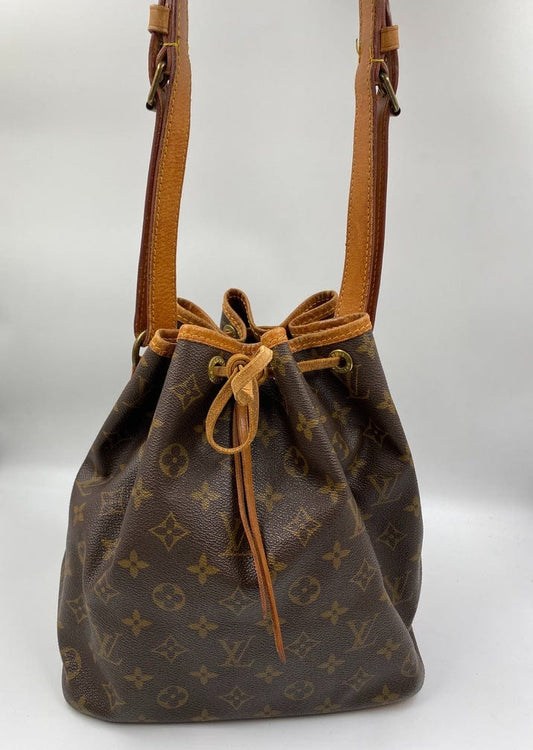 Pre Owned Designer Bucket Bags - Authenticated Luxury & Vintage