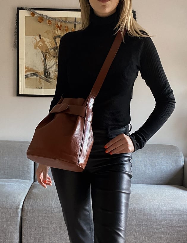 Louis Vuitton, Bags, Louis Vuitton Epi Leather Sac Depaule Black