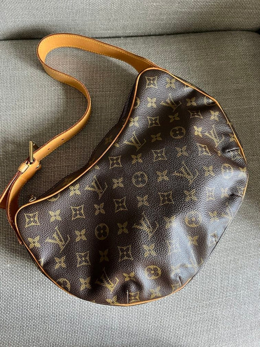 Louis Vuitton Vintage Monogram Croissant MM - Brown Hobos, Handbags -  LOU798617