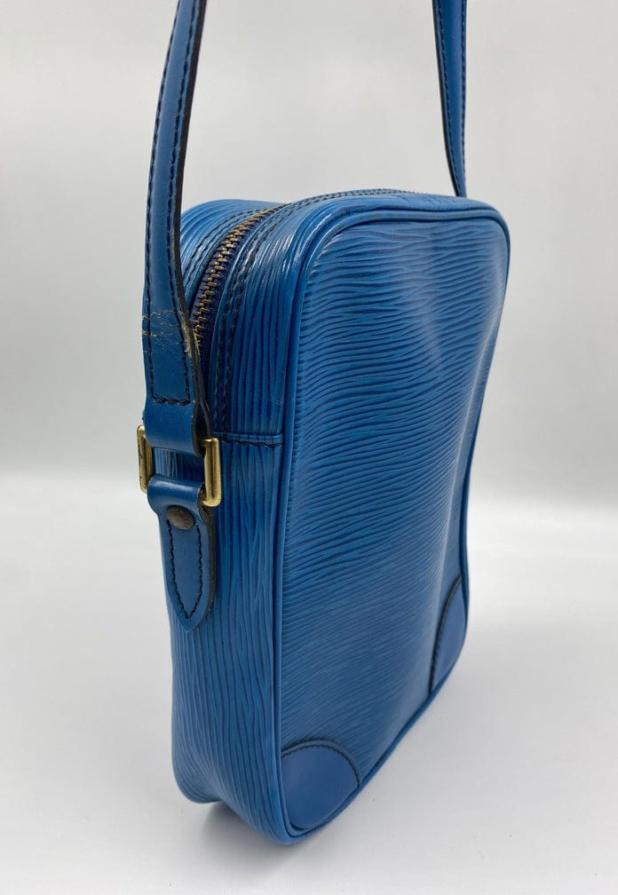 Louis Vuitton Epi Leather Crossbody Bag – The Hosta