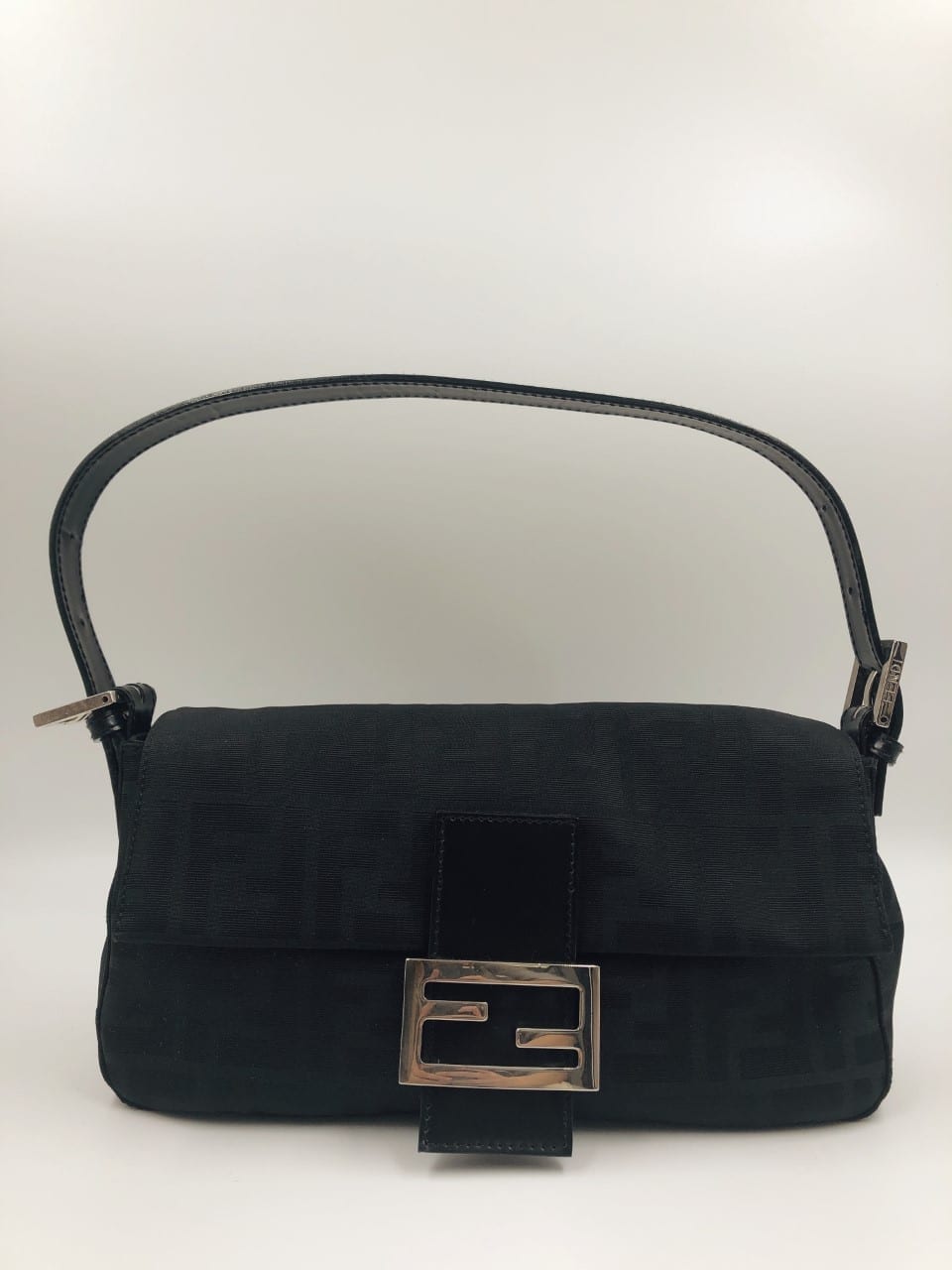 Vintage Fendi Blue Zucchino Baguette Shoulder Bag – Break Archive